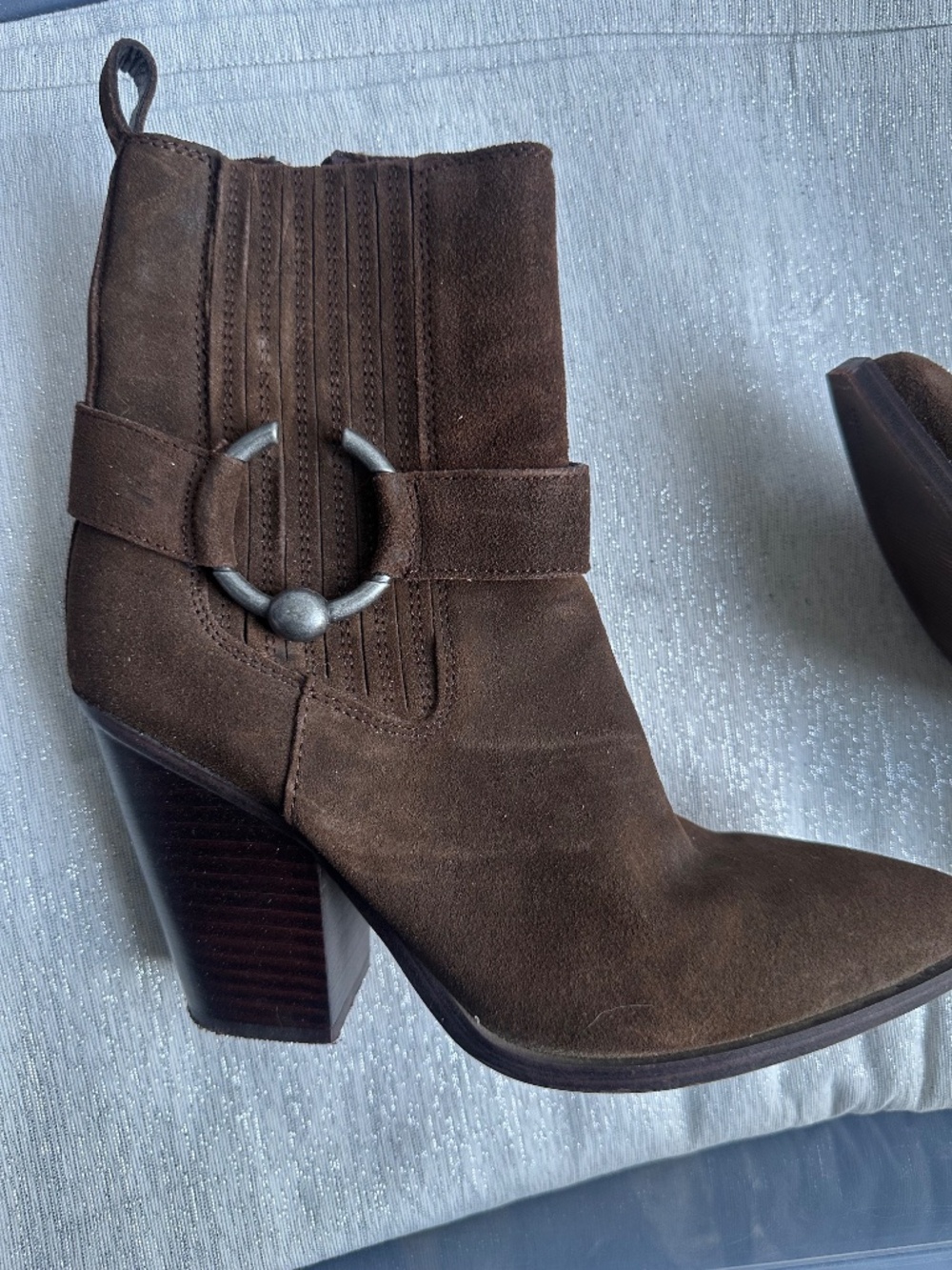 like new steve madden dark brown suede boot 8 - Picture 2 of 7